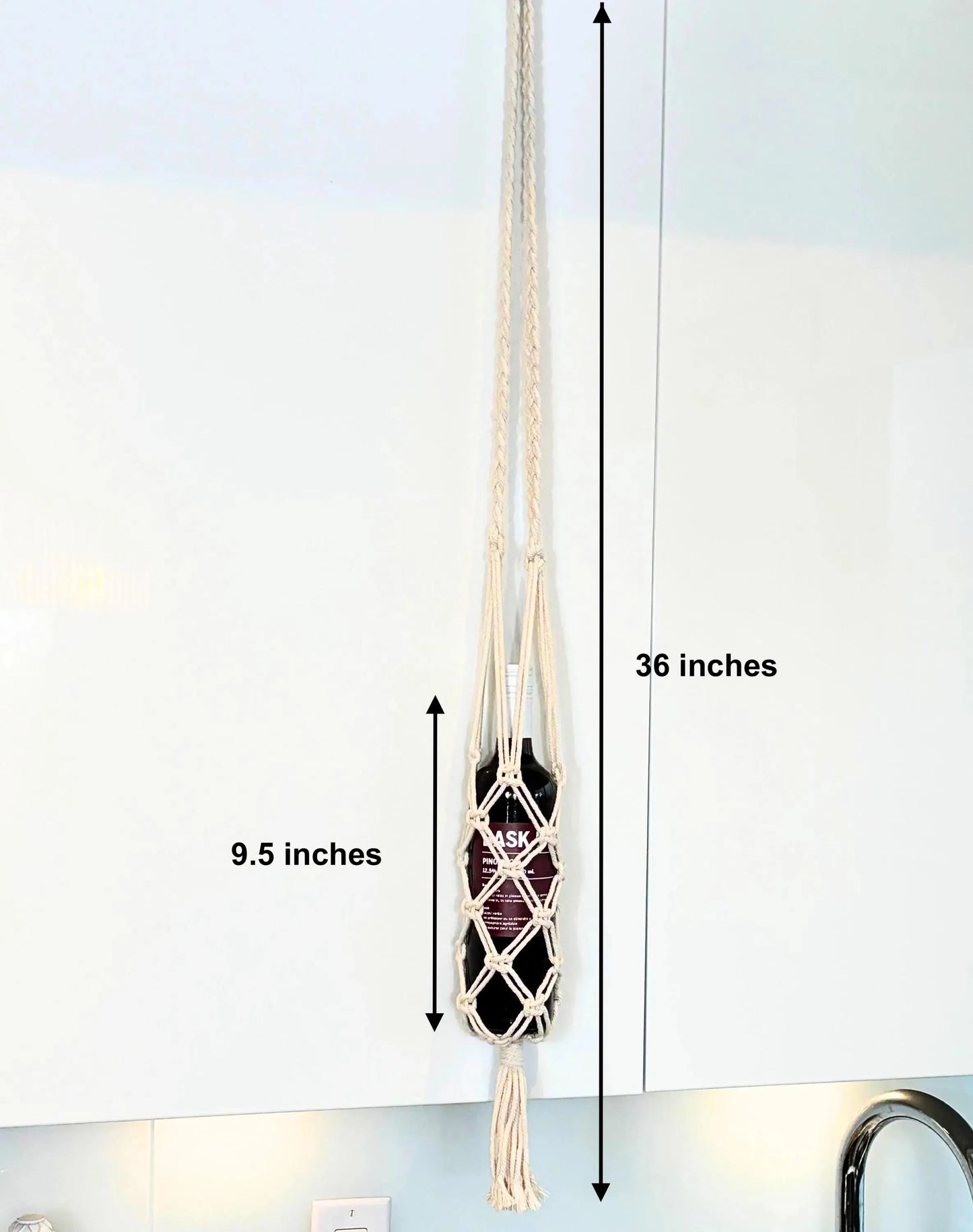 Eco-Friendly Macramé Water Bottle Holder – Boho Style, Hands-Free Functionality for All Ages