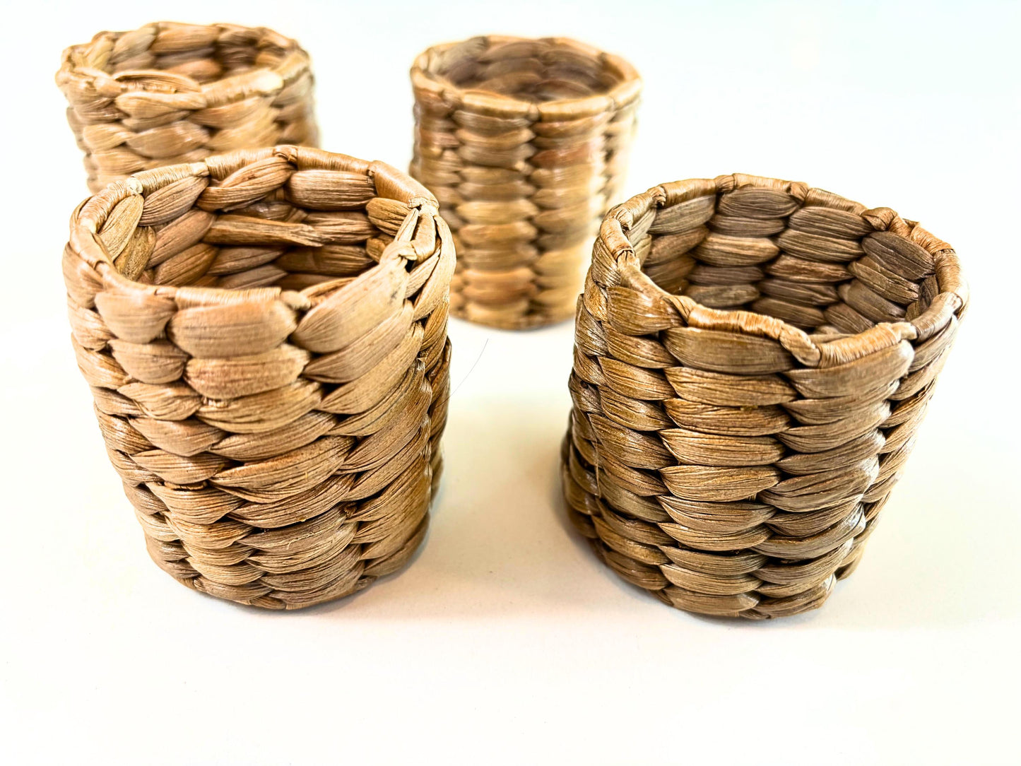 Eco-Friendly Handwoven Water Hyacinth Napkin Rings – Sustainable Boho Elegance for Your Tablescape